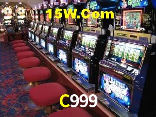 C999 Brasília - Jogo Features